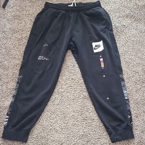 Nike Black Graphic Joggers